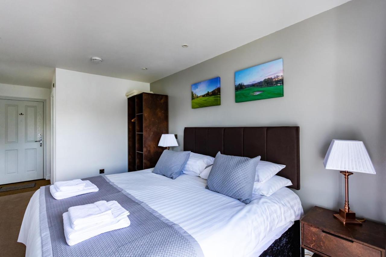 The Vale Golf & Country Club Villa Bishampton Dış mekan fotoğraf