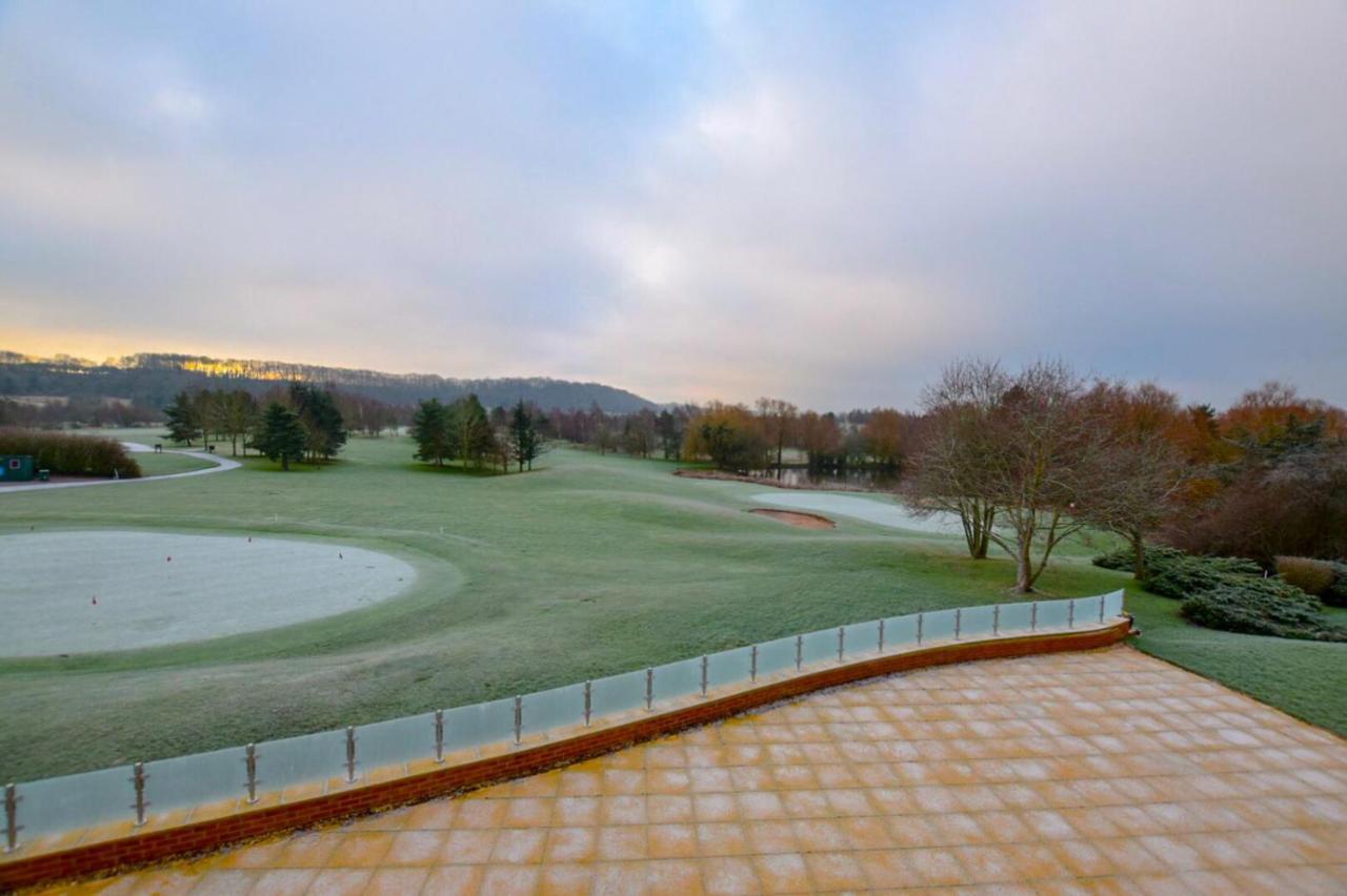The Vale Golf & Country Club Villa Bishampton Dış mekan fotoğraf